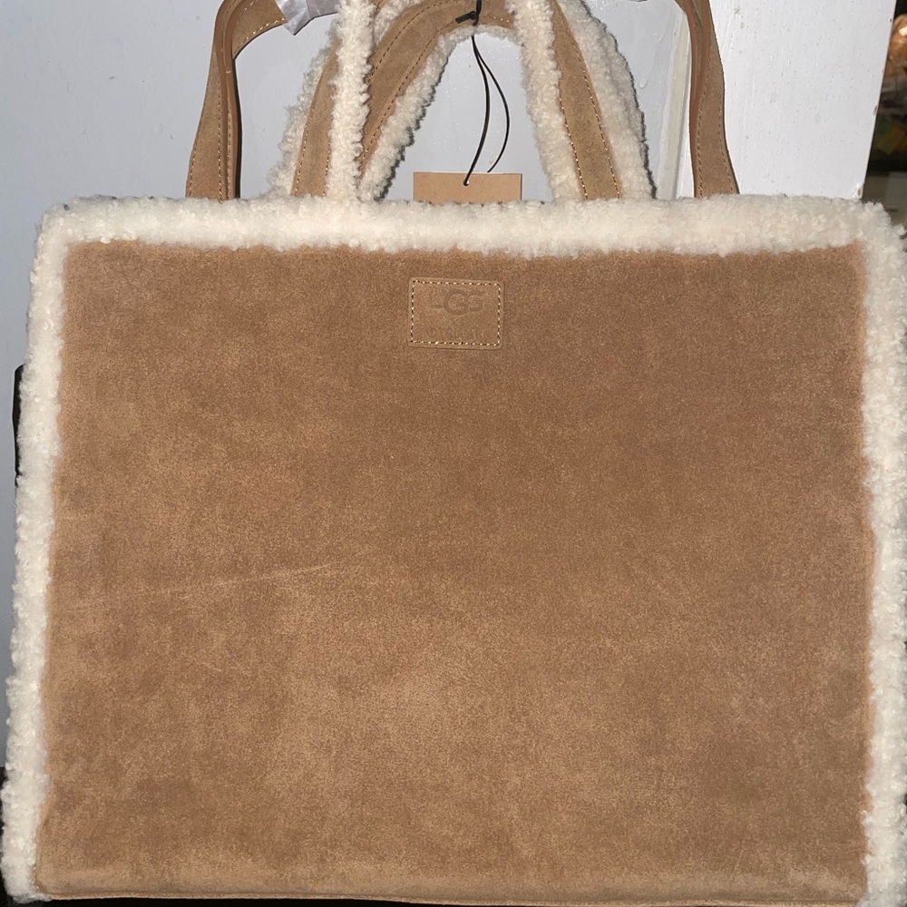 Ugg X Telfar Medium Chestnut Bag - Picture 2 of 8